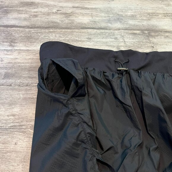 Sincerely Jules Black Athletic Skort, Bungee Elastic Waist, Pockets - Size Large - Picture 3 of 8